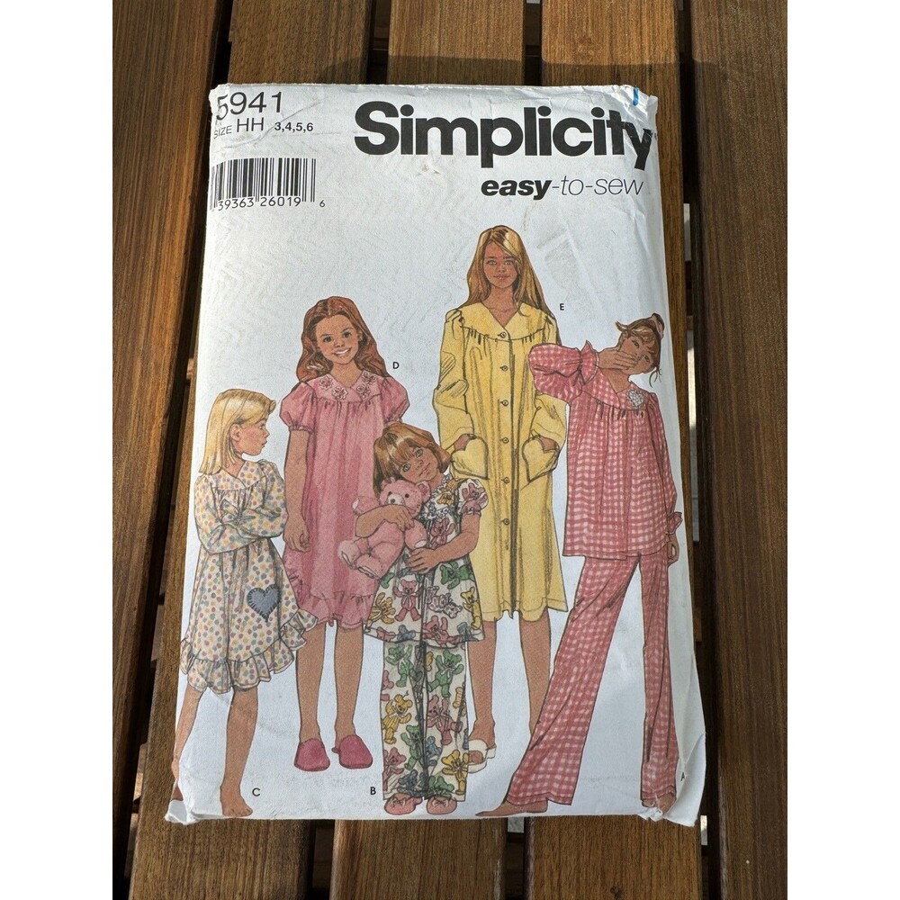 Simplicity Sewing Pattern 5941 Girls Lounge Sleep Wear 3 4 5 6 Pajamas Robe Gown